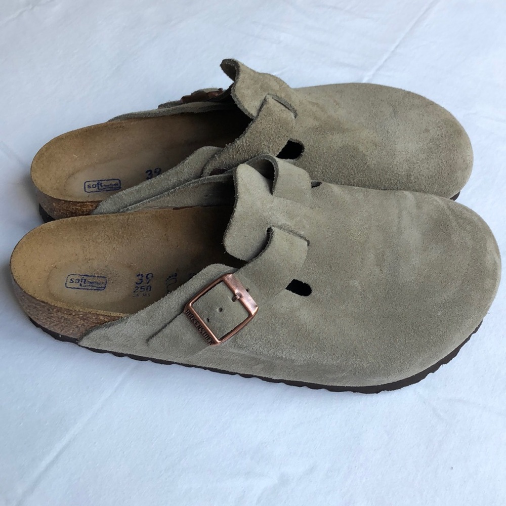 Suede Birkenstock Boston clog